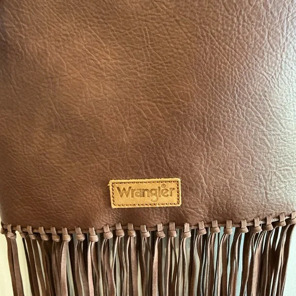 Wrangler Brown Fringe Shoulder Bag with Studded Strap - Picture 2 of 6